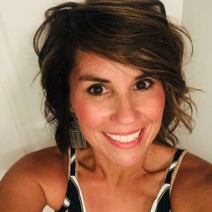 Meet your Posher, Wendy